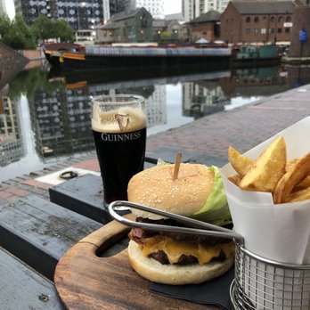 Tap & Spile - Hungry Burger - Pubs Near Me - Birmingham, XWM Tap & Spile - Hungry Burger - Pubs Near Me - Birmingham, XWM