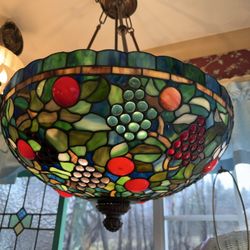 Wagon Wheel Antiques