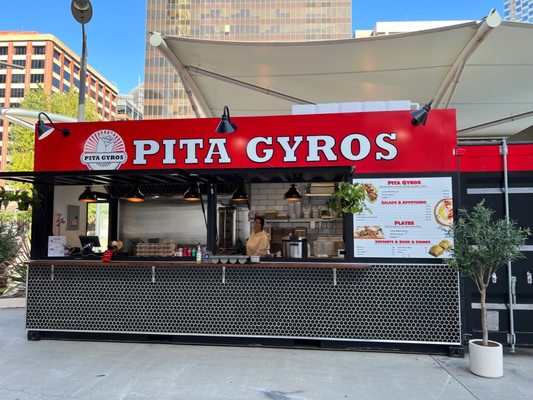 Pita Gyros by null