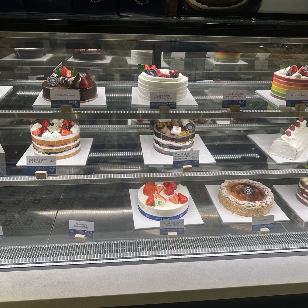 Paris Baguette - Coffee & Tea Near Me - Mt. Pleasant, South Carolina Paris Baguette - Coffee & Tea Near Me - Mt. Pleasant, South Carolina