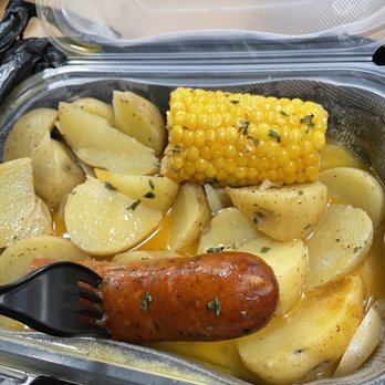Kracked Crab - Food Trucks Near Me - Happy Valley, Oregon