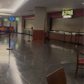 Chase Field - Food court style restaurants everywhere! - Stadiums & Arenas Near Me - Phoenix, Arizona