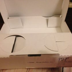 Papa Johns Pizza - My chicken wings that were defiantly sent and so therefore I should get my eyes tested