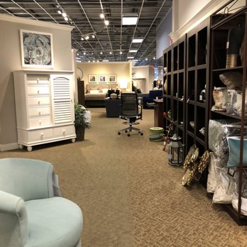 Havertys Furniture - Furniture Stores Near Me - Shalimar, Florida Havertys Furniture - Furniture Stores Near Me - Shalimar, Florida