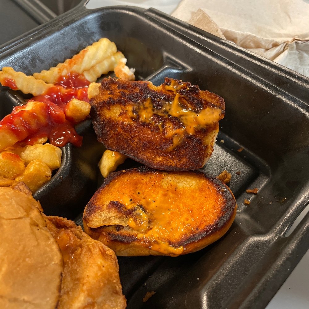 Burnt bun on zinger! Burnt bun on zinger!