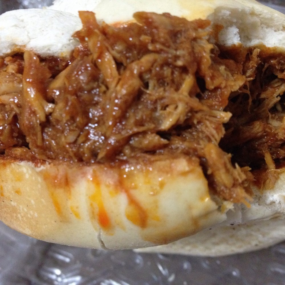 BarBQ - Credit where credit is due: ahora hacen bien el pulled pork sandwich y no te dan carne sola en un contenedor! - American Near Me - Buenos Aires, C