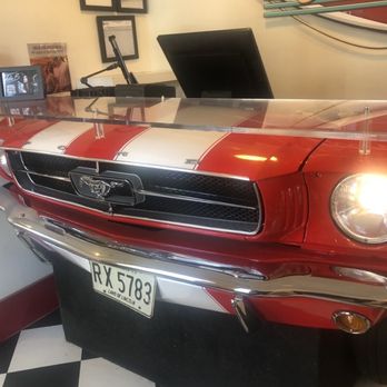 Belmont Diner - Diners Near Me - Calgary, Alberta