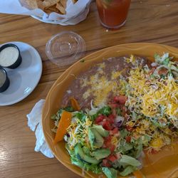 Estrella's - Crunchy tacos stale shells