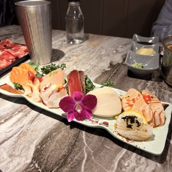 Crazy pot - Sushi Bars Near Me - Sacramento, California Crazy pot - Sushi Bars Near Me - Sacramento, California