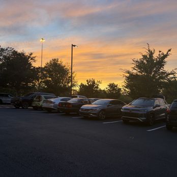 Drury Inn & Suites Gainesville - Hotels Near Me - Gainesville, Florida Drury Inn & Suites Gainesville - Hotels Near Me - Gainesville, Florida