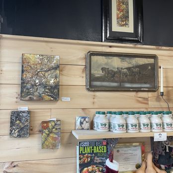 Live Free & Dine - We feature award-winning Babel's Maple syrup and beautiful eco print art - Pizza Near Me - Nashua, New Hampshire Live Free & Dine - We feature award-winning Babel's Maple syrup and beautiful eco print art - Pizza Near Me - Nashua, New Hampshire