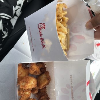 Chick-fil-A - Fast Food Near Me - Orlando, Florida