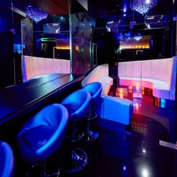 M1 Lounge - New Reconstructed M1 Lounge