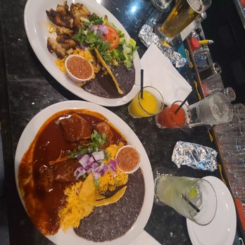 Pepe Delgados - Sat night specials. Chicken and pork plates. - Mexican Near Me - Norman, Oklahoma Pepe Delgados - Sat night specials. Chicken and pork plates. - Mexican Near Me - Norman, Oklahoma