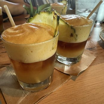 Moku Kitchen - Cocktail Bars Near Me - Honolulu, Hawaii