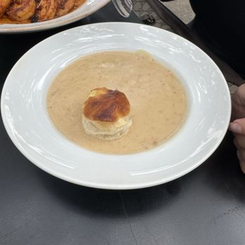 Leon's at Lake Ella - She crab soup - Desserts Near Me - Tallahassee, Florida