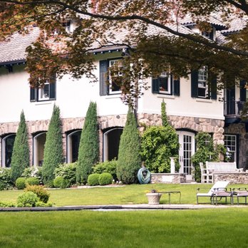 Bluegrass Landscape Design - Patio & Garden Design - Gardeners Near Me - Greenwich, Connecticut Bluegrass Landscape Design - Patio & Garden Design - Gardeners Near Me - Greenwich, Connecticut