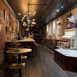 Estilo Y Vino Wine Bar