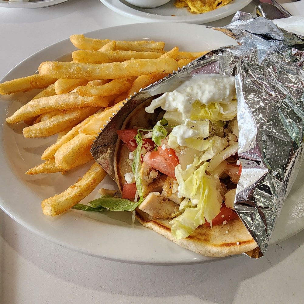 Van Dorn Diner - Chicken Souvlaki - Diners Near Me - Alexandria, Virginia Van Dorn Diner - Chicken Souvlaki - Diners Near Me - Alexandria, Virginia