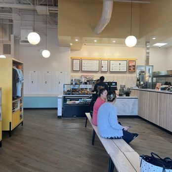 Philz Coffee - Waiting seating - Coffee & Tea Near Me - San Jose, California Philz Coffee - Waiting seating - Coffee & Tea Near Me - San Jose, California