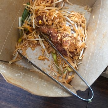 The Noodle Thai Restaurant - Sweet pad Thai - Noodles Near Me - Berkeley, California The Noodle Thai Restaurant - Sweet pad Thai - Noodles Near Me - Berkeley, California