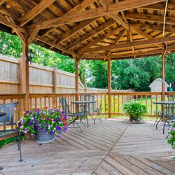 SureStay Hotel By Best Western Bardstown General Nelson - Gazebo