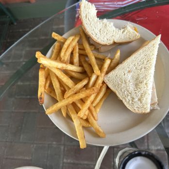 Station 400 - Kids turkey sandwich and fries - Breakfast & Brunch Near Me - Lakewood Ranch, Florida Station 400 - Kids turkey sandwich and fries - Breakfast & Brunch Near Me - Lakewood Ranch, Florida