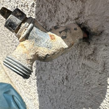 RMG Plumbing - Before - Water Heater Installation/Repair Near Me - Fontana, California RMG Plumbing - Before - Water Heater Installation/Repair Near Me - Fontana, California