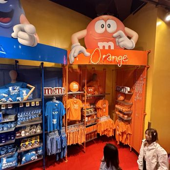 M&M'S New York - Candy Stores Near Me - New York, New York M&M'S New York - Candy Stores Near Me - New York, New York