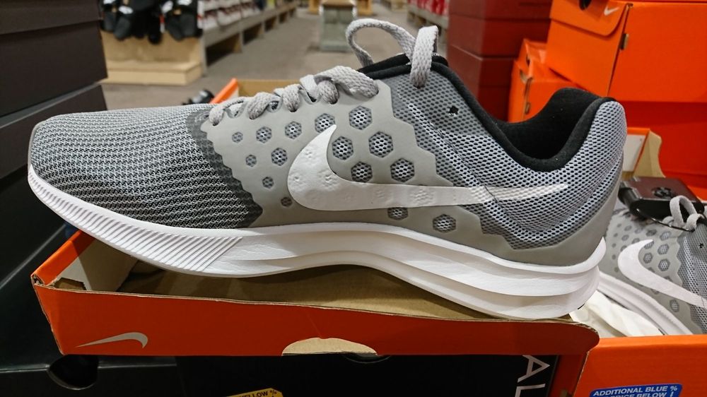 DSW DESIGNER SHOE WAREHOUSE 32 Photos &amp; 27 Reviews