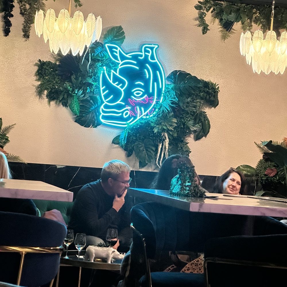 Rhino Wine Bar - Seating area - Wine Bars Near Me - Prior Lake, Minnesota