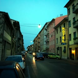 Hotel Moderno