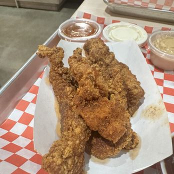 Daddy's Chicken Shack - Nashville tenders - Chicken Shop Near Me - Leander, Texas