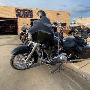 Sideshow's Cycles - Motorcycle Repair Near Me - Peoria, Arizona Sideshow's Cycles - Motorcycle Repair Near Me - Peoria, Arizona