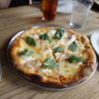 Blue Ribbon Artisan Pizzeria - Pizza Near Me - Encinitas, California
