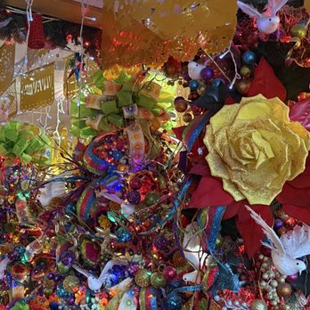 Mi Tierra Cafe & Bakery - Mexican Near Me - San Antonio, Texas Mi Tierra Cafe & Bakery - Mexican Near Me - San Antonio, Texas