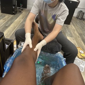 The Nail Lounge - Nail Salons Near Me - Naples, Florida