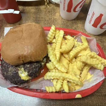 Kelly's Big Burger - Hamburger - Diners Near Me - Clarksville, Tennessee