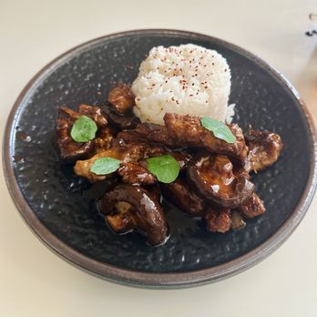 Benteaux - BLACK PEPPER BEEF - Cajun/Creole Near Me - Hammond, Louisiana Benteaux - BLACK PEPPER BEEF - Cajun/Creole Near Me - Hammond, Louisiana