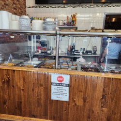 LaGuardia Cafe - Food selection