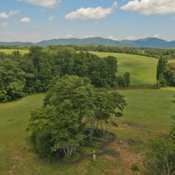 Red Hill Bed and Breakfast Lovingston