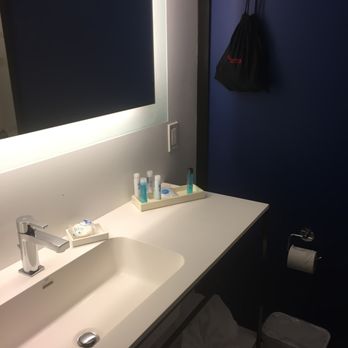 Montauk Blue Hotel - Newer sink--very nice! - Hotels Near Me - Montauk, New York Montauk Blue Hotel - Newer sink--very nice! - Hotels Near Me - Montauk, New York