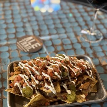 Broken Goblet Brewing - Nachos with chicken - Breweries Near Me - Bensalem, Pennsylvania Broken Goblet Brewing - Nachos with chicken - Breweries Near Me - Bensalem, Pennsylvania