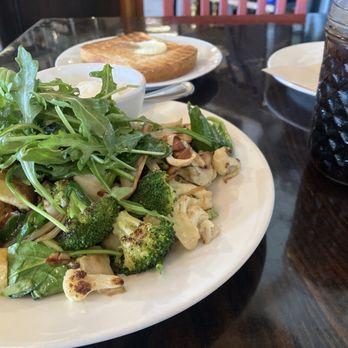 Americana - Veggie Hash - American Near Me - Santa Rosa, California Americana - Veggie Hash - American Near Me - Santa Rosa, California