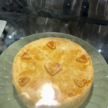 Nevi - Bakeries Near Me - Altiplano, PB
