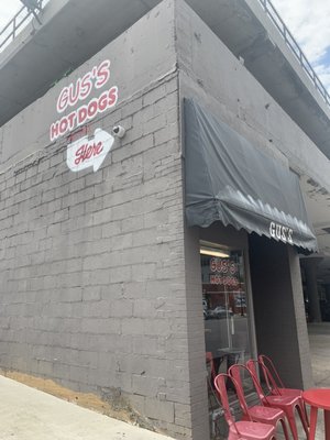 Gus's Hot Dogs by null