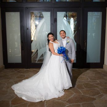 Blue Heart Weddings - Bride & Groom - Wedding Planning Near Me