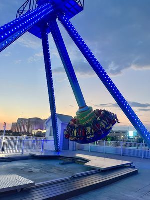 Paradise Pier Fun Park by null
