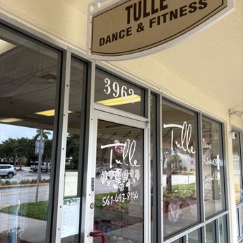 Tulle Dance & Fitness - Women's Clothing Near Me - Palm Beach Gardens, Florida Tulle Dance & Fitness - Women's Clothing Near Me - Palm Beach Gardens, Florida