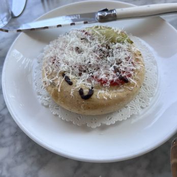 Launderette - Pastry of the day - New American Near Me - Austin, Texas